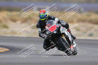 media/Dec-17-2022-SoCal Trackdays (Sat) [[224abd9271]]/Turn 16 (210pm)/